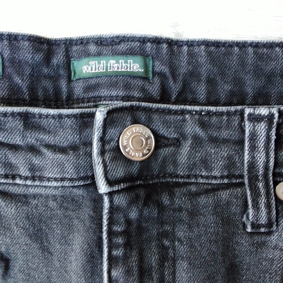 Wild Fable Black Jean Shorts Distressed | Size 10/30R - Picture 3 of 6